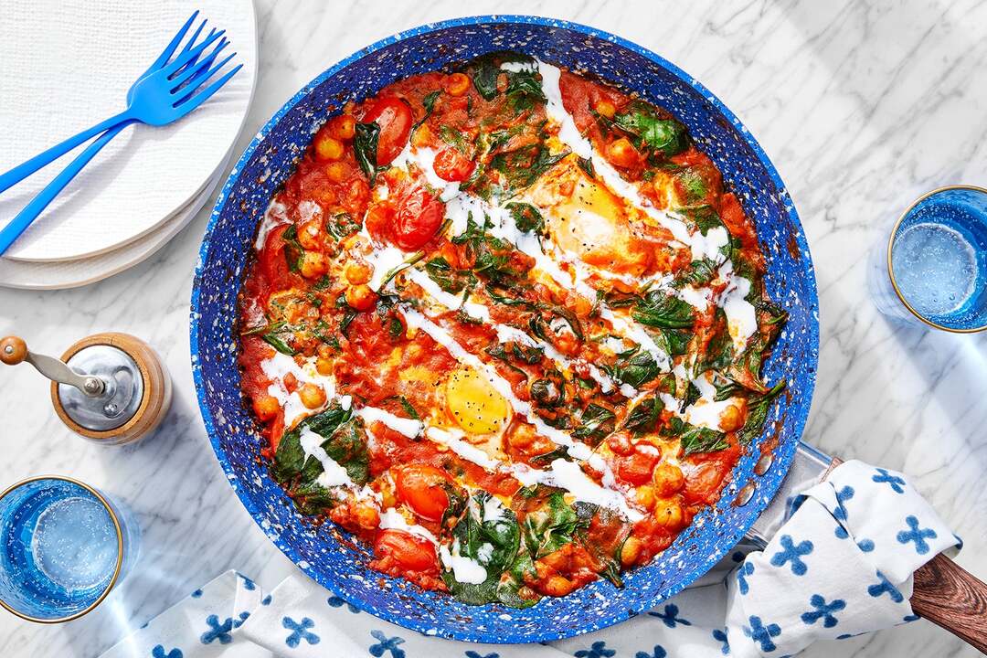 One-Pan Chickpea & Curry Shakshuka
