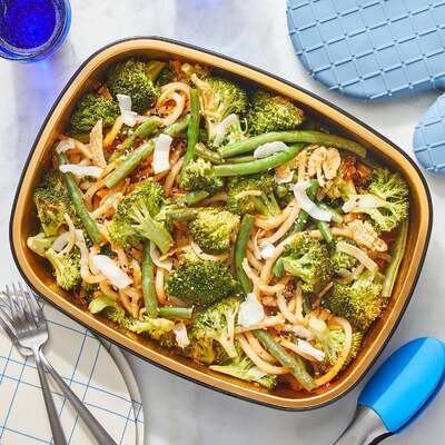 Oven-Baked Sweet Chili Udon & Vegetables