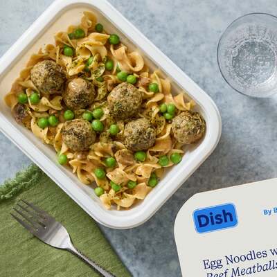Egg Noodles & Beef Meatballs
