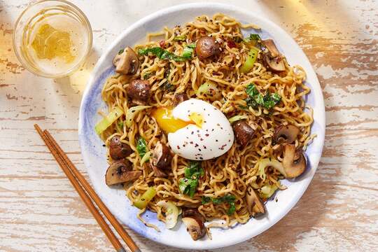 Hoisin Sesame Ramen Noodles