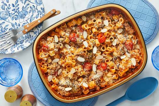 Oven-Baked Romesco Beef & Ditali Pasta