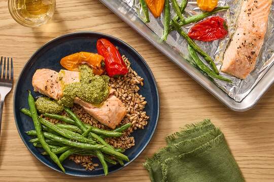 Roasted Salmon & Veggies