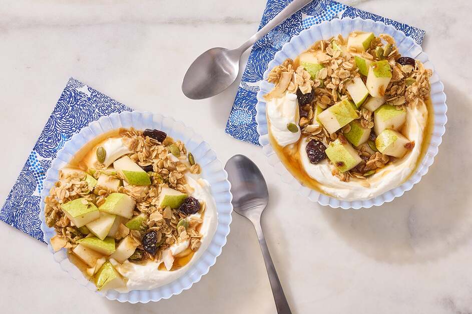 Pear & Granola Yogurt Bowls