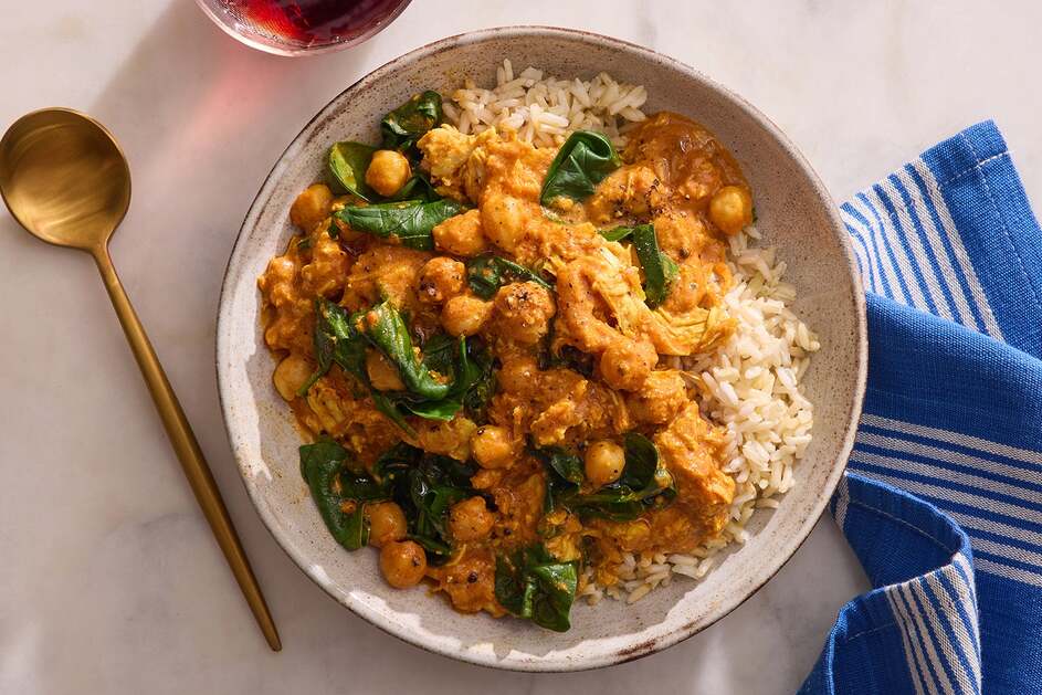 15-Min Pulled Chicken & Chickpea Curry
