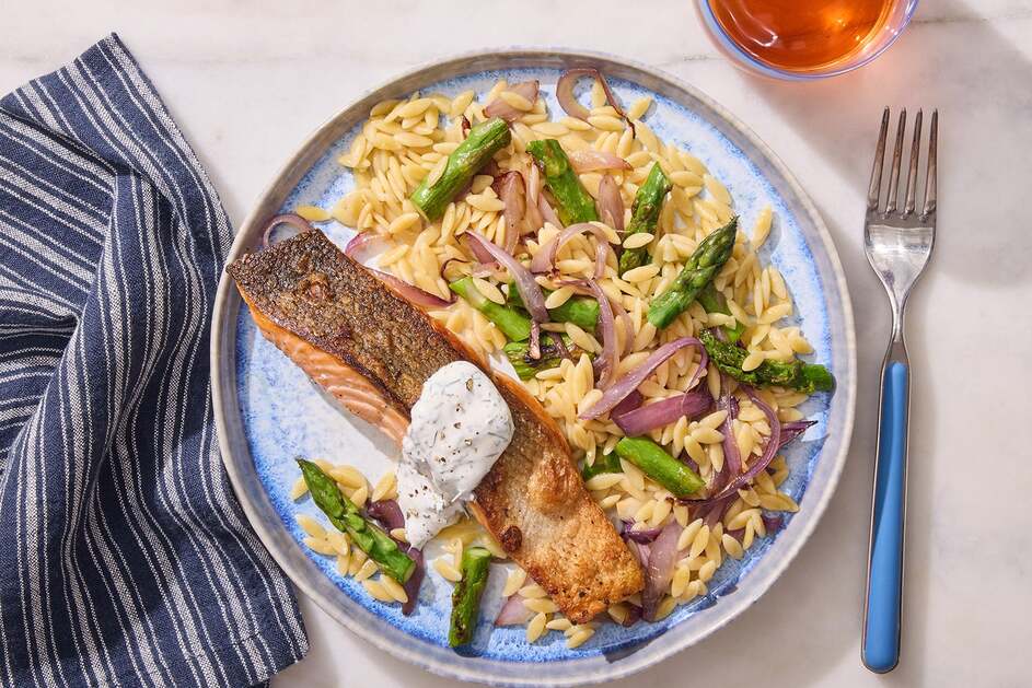 Salmon & Creamy Dill Sauce