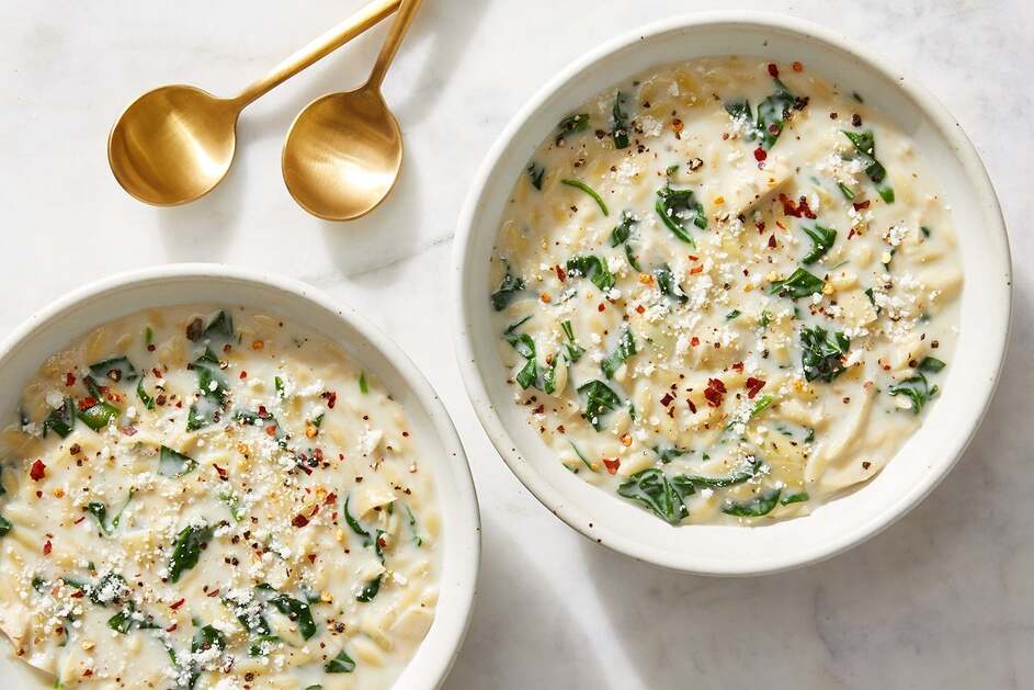 Creamy Spinach & Artichoke Soup