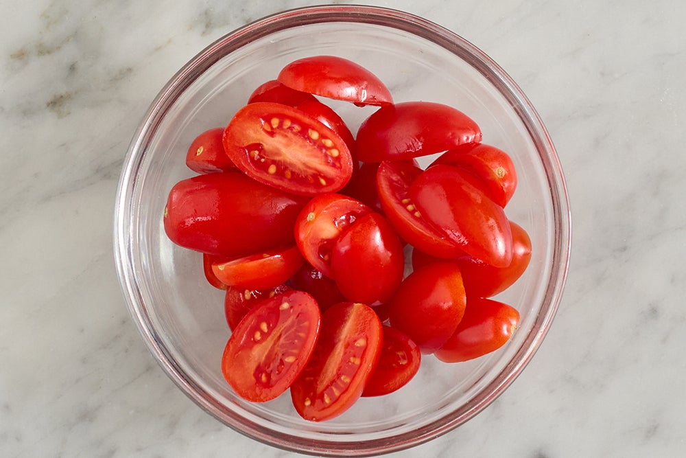 recipe-step-image-Prepare the tomatoes}