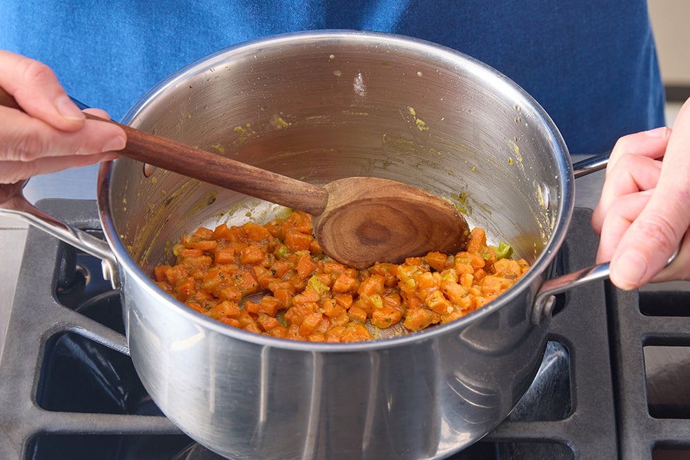 recipe-step-image-Make the roux}