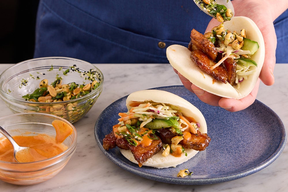 recipe-step-image-Warm the buns & serve your dish}