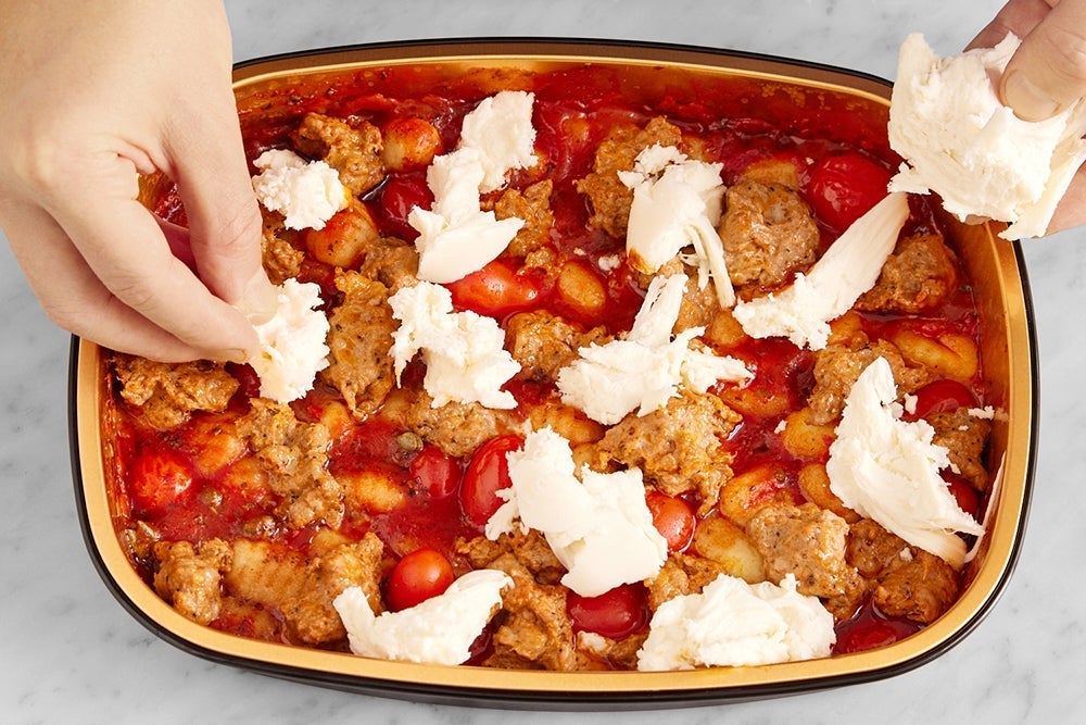 recipe-step-image-Add the mozzarella & serve your dish}