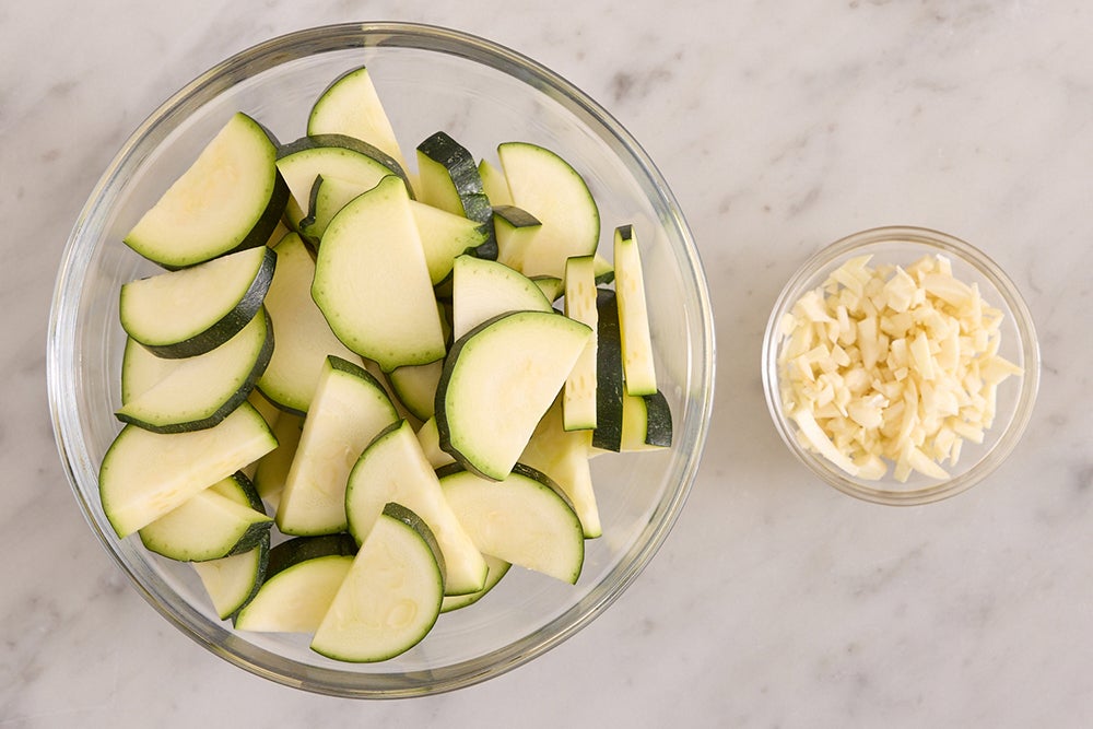recipe-step-image-Prepare the ingredients}