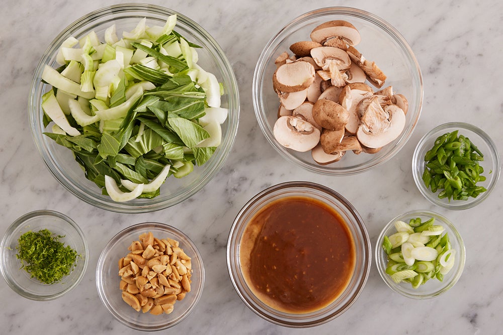recipe-step-image-Prepare the ingredients & make the sauce}