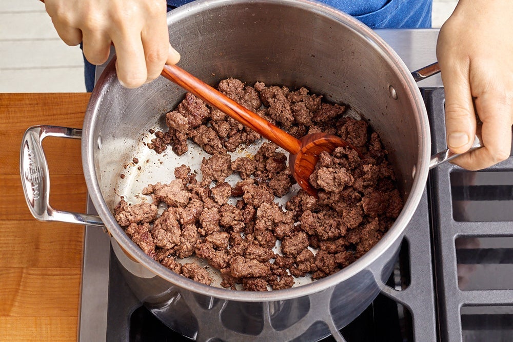 recipe-step-image-Cook the beef}