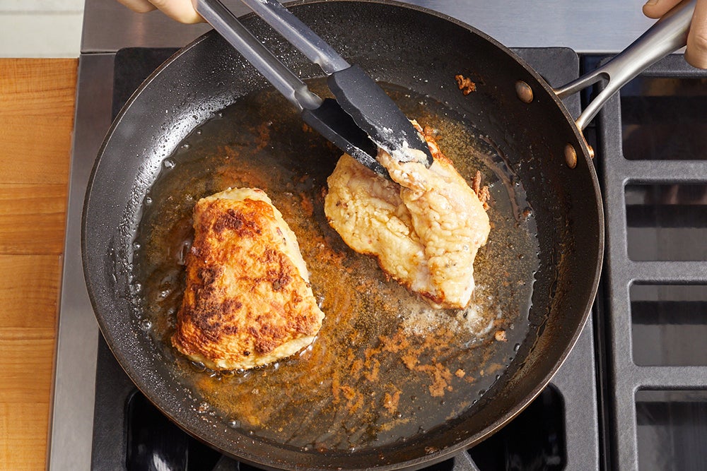 recipe-step-image-Cook & finish the chicken }