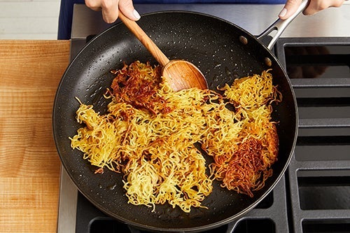 recipe-step-image-Finish the noodles & serve your dish:}