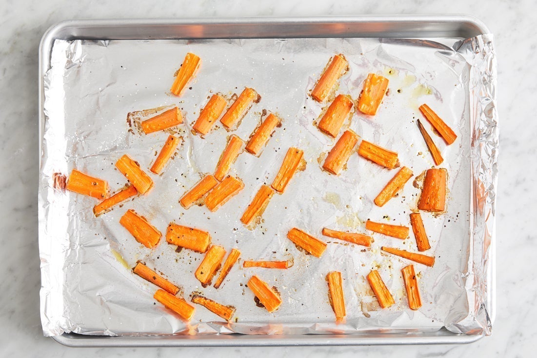 recipe-step-image-Roast the carrots}