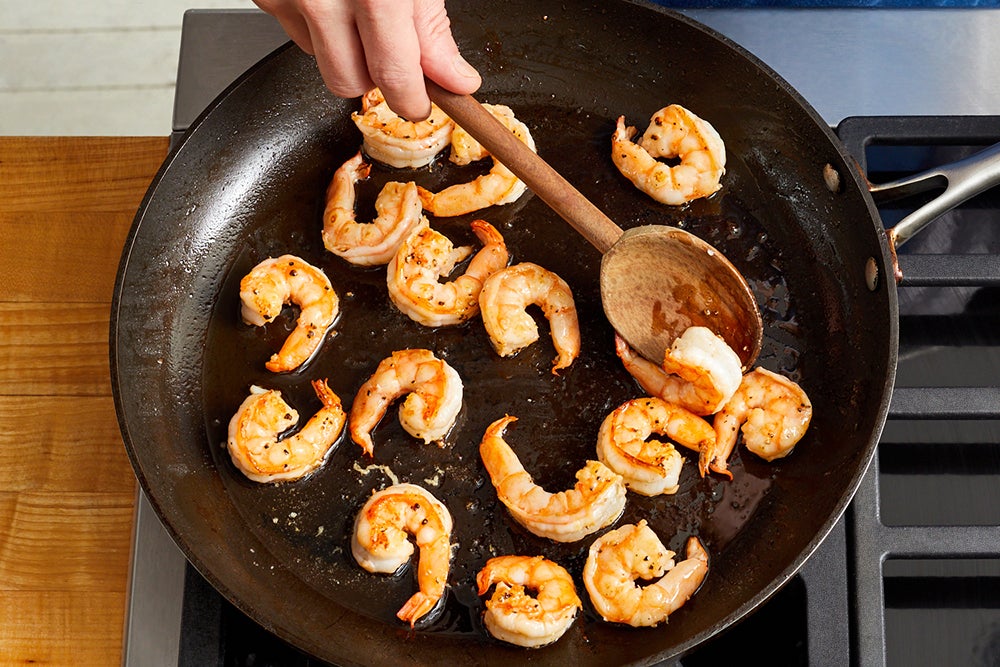 recipe-step-image-Prepare the ingredients & cook the shrimp }