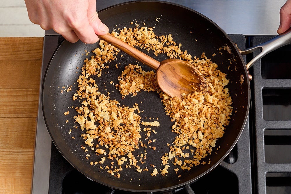 recipe-step-image-Toast the breadcrumbs}
