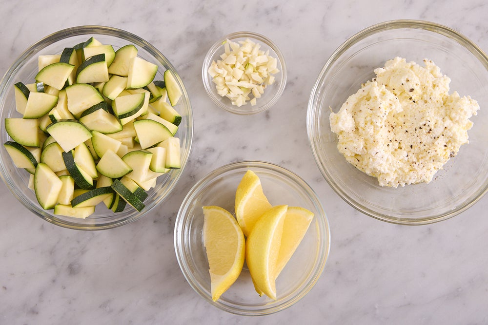 recipe-step-image-Prepare the ingredients }