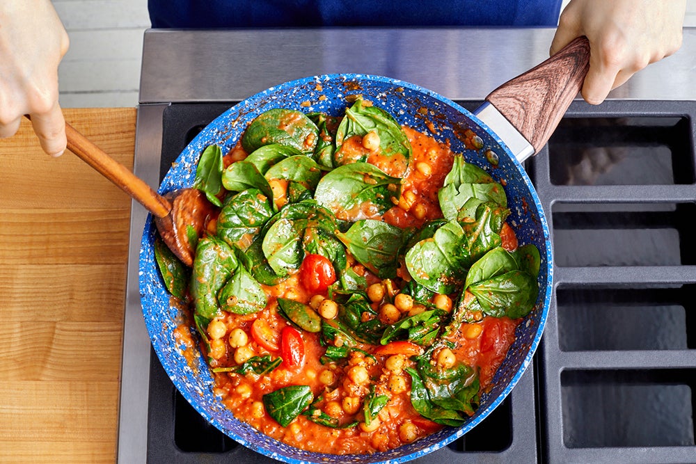 recipe-step-image-Finish the sauce}