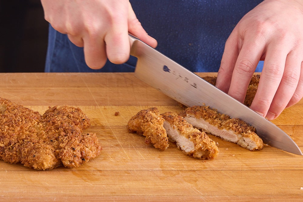 recipe-step-image-Slice the chicken & serve your dish}