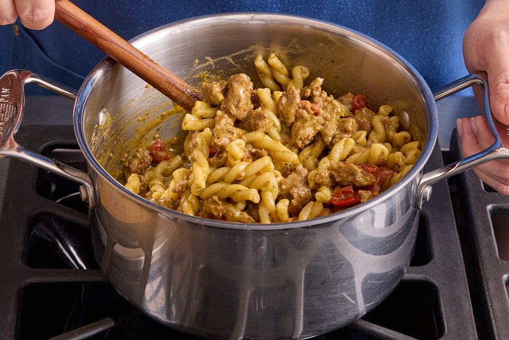 recipe-step-image-Finish the pasta & serve your dish}