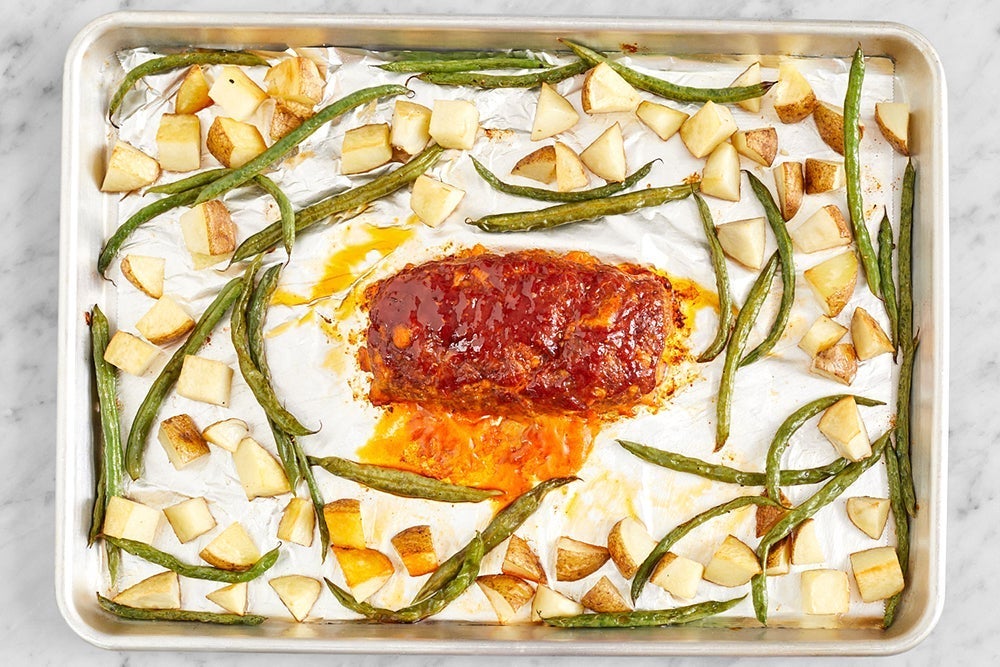 recipe-step-image-Roast the meatloaf & vegetables}