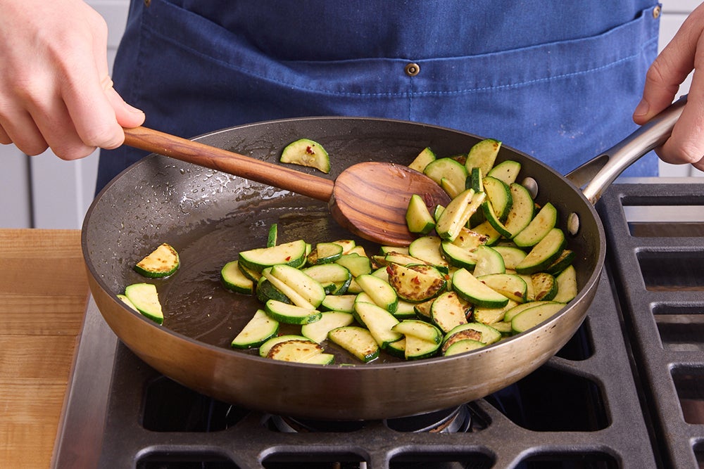 recipe-step-image-Cook the zucchini}