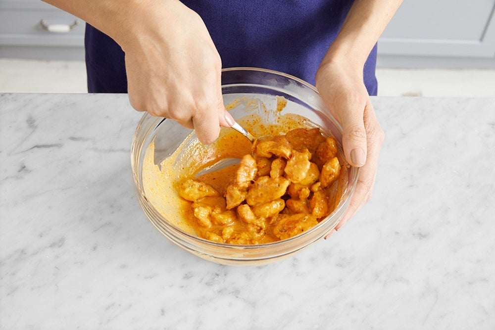 recipe-step-image-Dress the chicken & serve your dish}