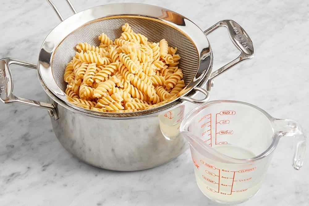 recipe-step-image-Cook the pasta}