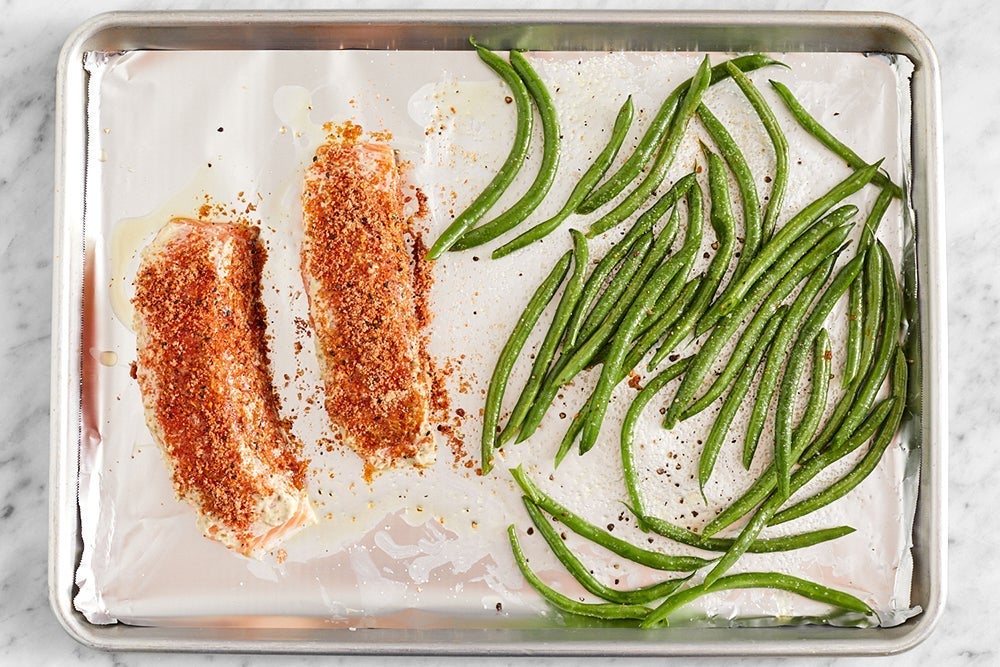 recipe-step-image-Prepare the fish & green beans}