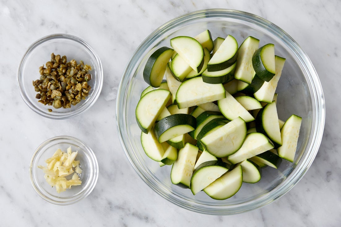 recipe-step-image-Prepare the ingredients}