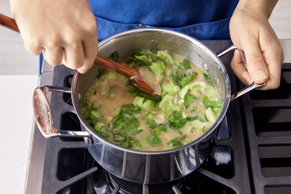 recipe-step-image-Make the broth & serve your dish}